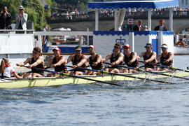 Thames Cup B crew