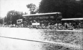 Thames Cup VIII 1930 - Thames bt. 1st Trinity 1 1/4 lengths